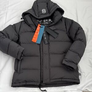 Aritzia superpuff  Charcoal Hooded Puffer Jacket size small bag nwt